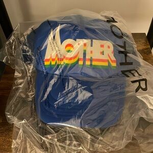 MOTHER TRUCKER HAT